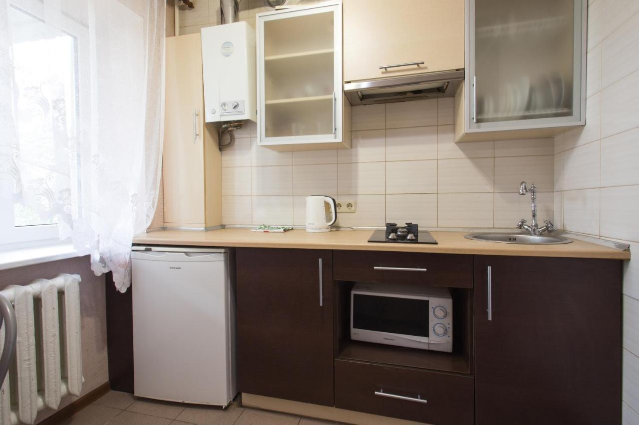 Apartment On 23 Serpnya ハルキウ エクステリア 写真